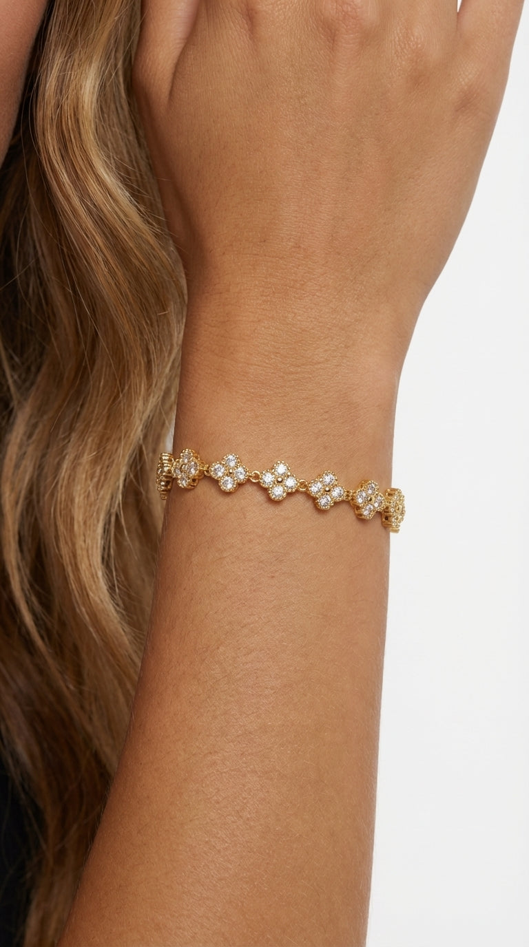 Vivienne Crystal Clover Bracelet