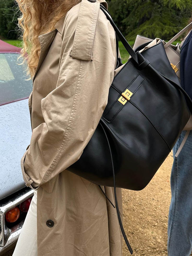 LAIR| Luxe Curve Shopper