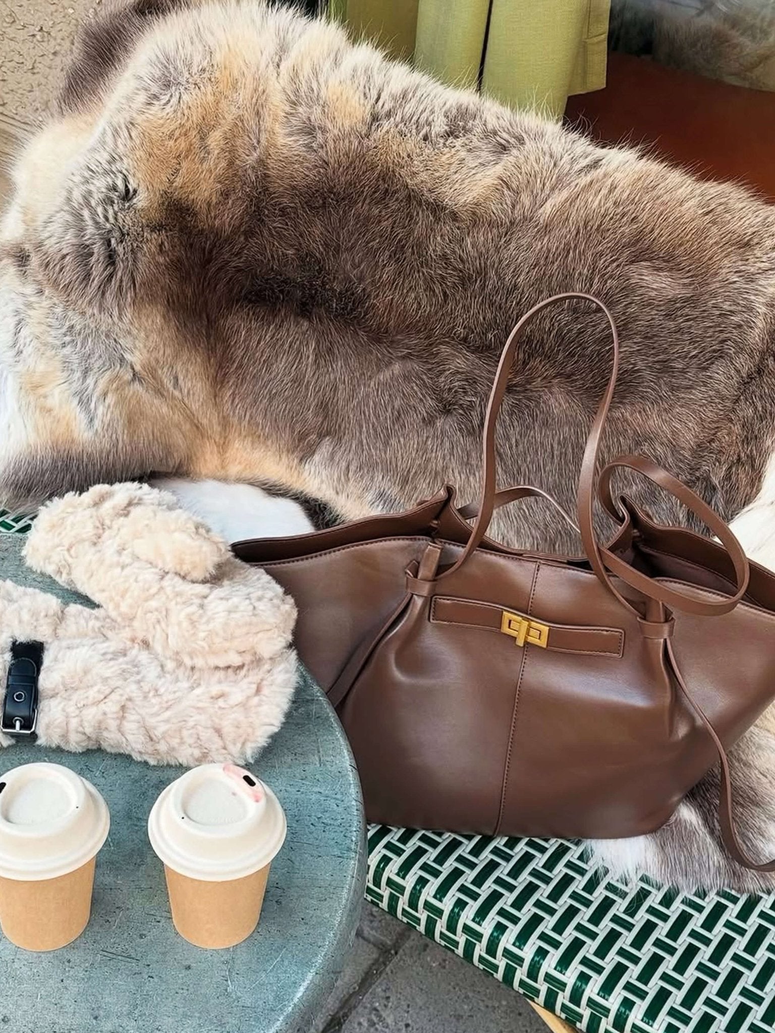 LAIR| Luxe Curve Shopper